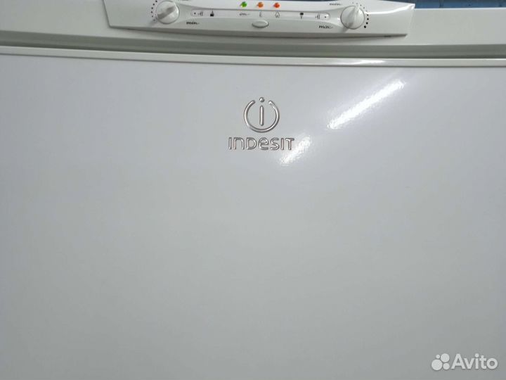 Холодильник Индезит C240G.016