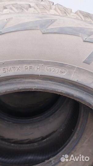 Hankook I'Pike RW11 215/70 R16 100T