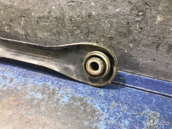 Штанга задняя Ford Focus 3 CB8