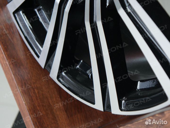 Литые диски LX R21 на Lexus. Арт3338