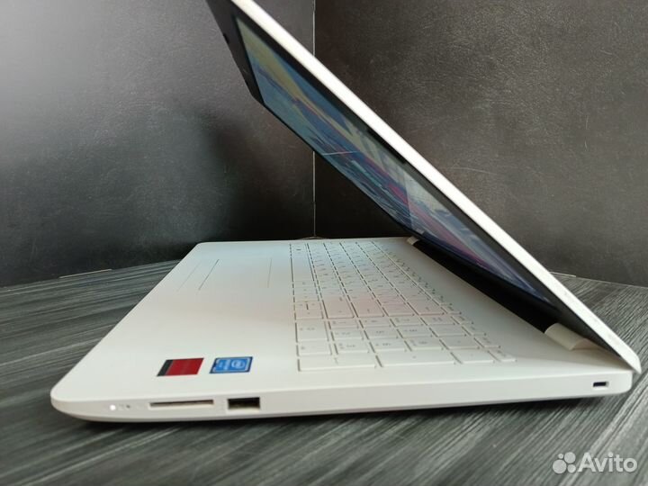 Игровой ноутбук HP 4ядра/2видеокарты/4Gb/500GB