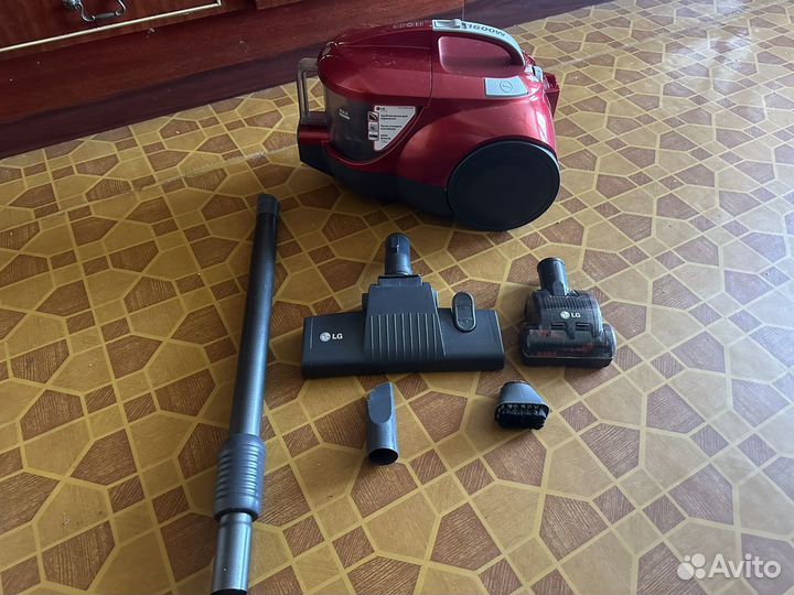Пылесос lg VK70461RC