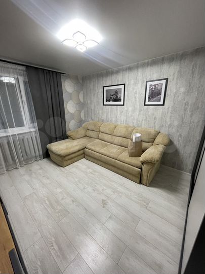 Комната 17,5 м² в 9-к., 2/5 эт.