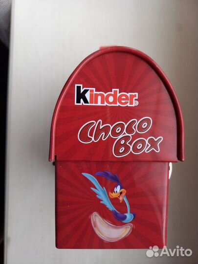 Kinder Choco Box. Сундучок, копилка