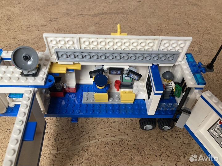 Lego City 60044 - Выездной отряд полиции