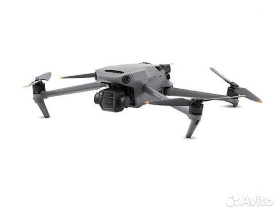 Квадрокоптер DJI Mavic 3 Fly More Combo