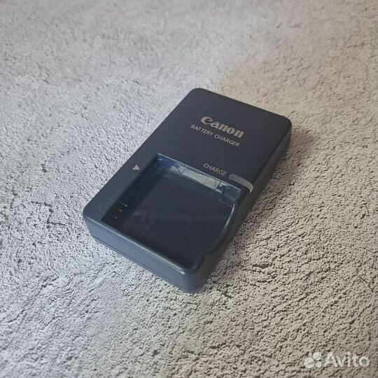 Зарядное устройство Canon CB-2LVE NB-4L