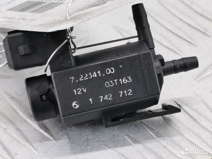 Клапан вакуумного управления BMW 3 E46 2003