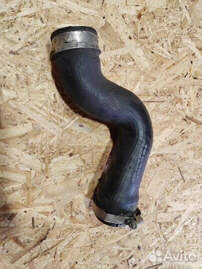 Патрубок интеркулера Volkswagen Passat CC 3C014583