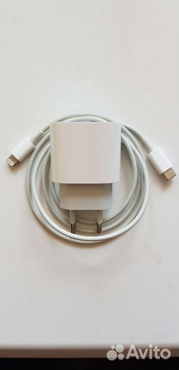 Зарядное устройство для iPhone 20w