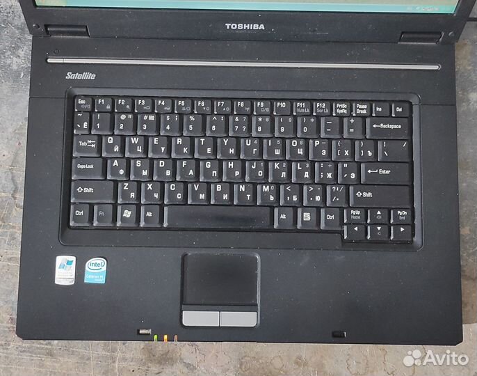 Ноутбук toshiba satellite