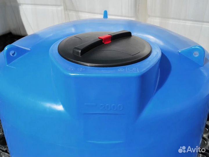 Пластиковая ёмкость для воды 2000 литров, код: 33138
