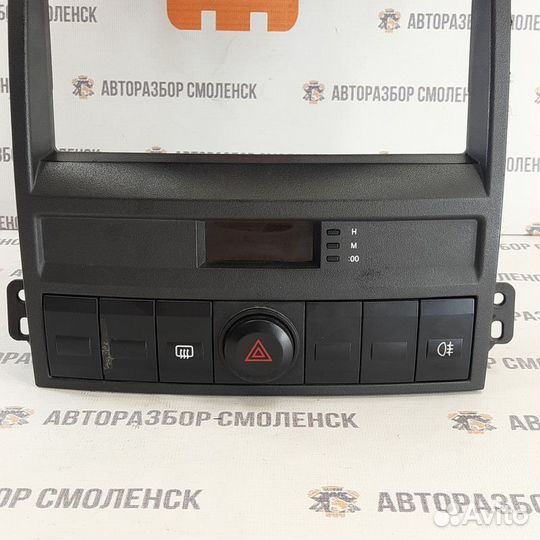 Рамка магнитолы Kia Sorento I (2002—2006)