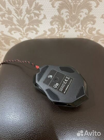 Игровая мышь bloody v8