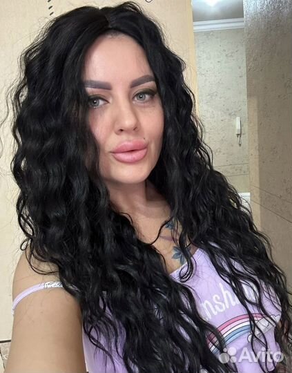 Парик вертикальная волна 65 см на сетке