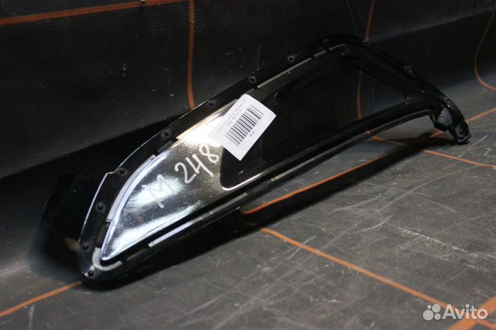 Рамка противотуманной фары левая-Hyundai Tucson 3