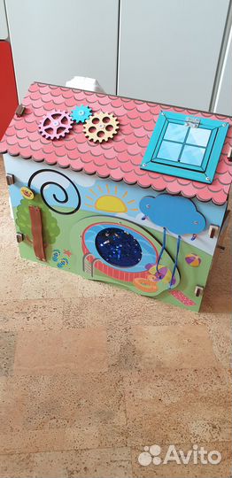 Busy Box (Бизи бокс) Бизиборд Бизидом