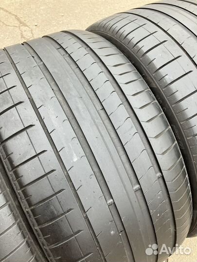 Pirelli P Zero PZ4 285/40 R23 и 325/35 R23