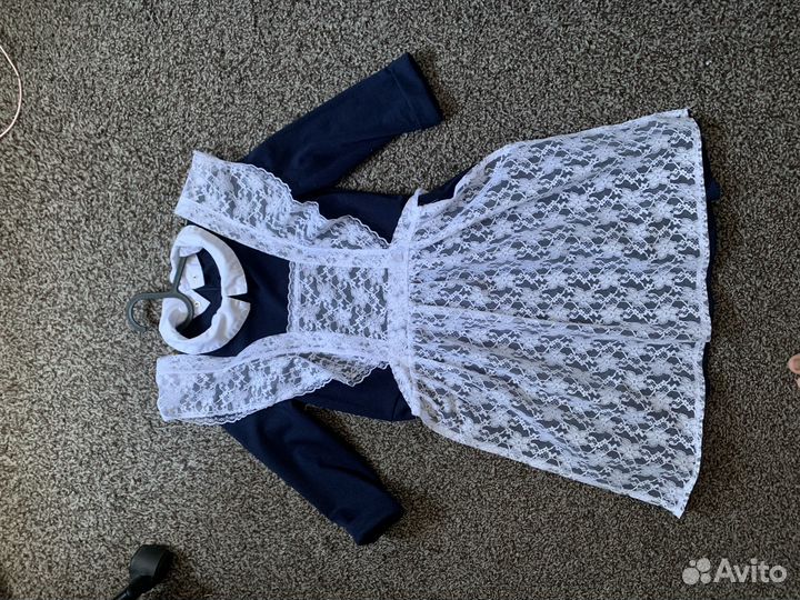 Белый школьный фартук