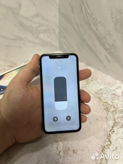 iPhone X, 256 ГБ