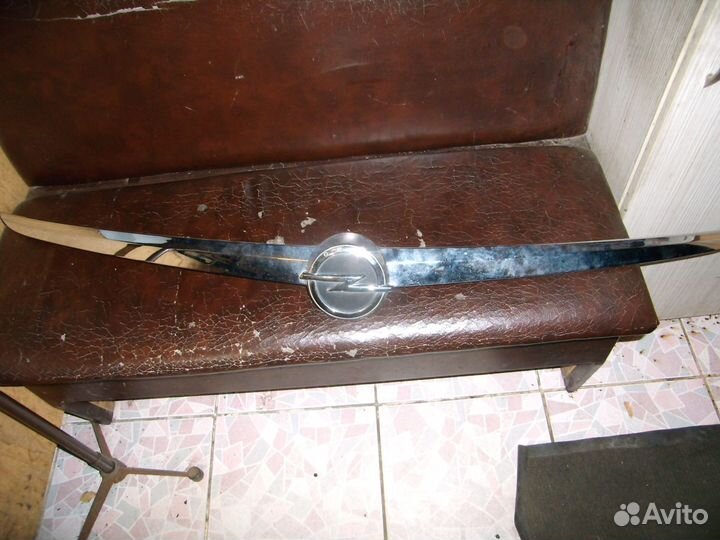 Опель инсигния opel insignia хром планка с кнопкой