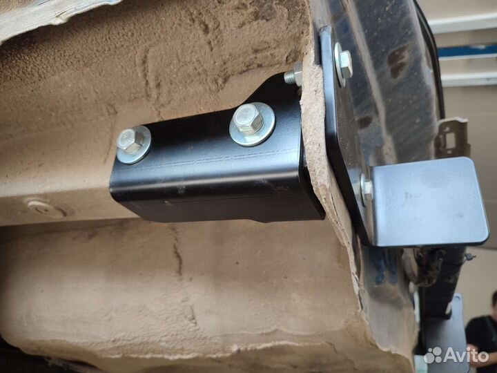 Фаркоп на Kia Rio / Киа Рио седан 2011-2017 года