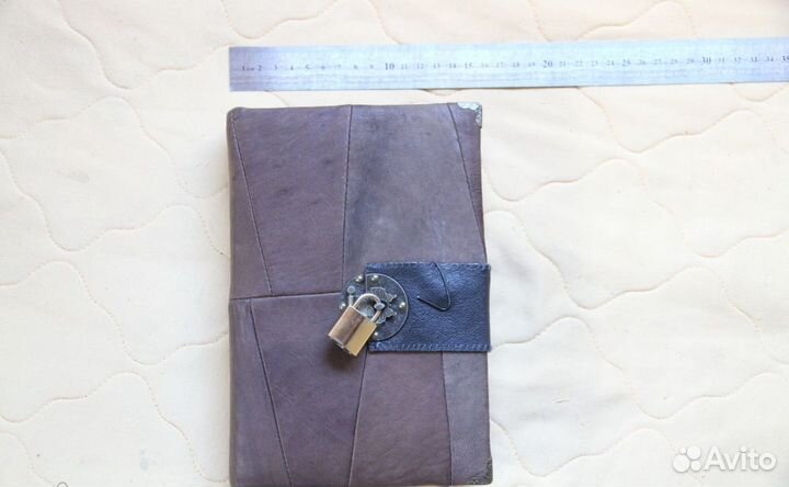 Книга-тайник