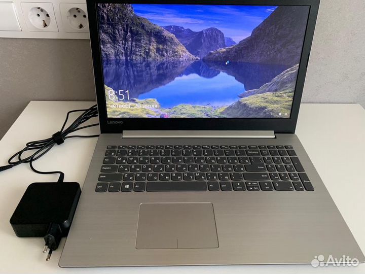 Ноутбук lenovo