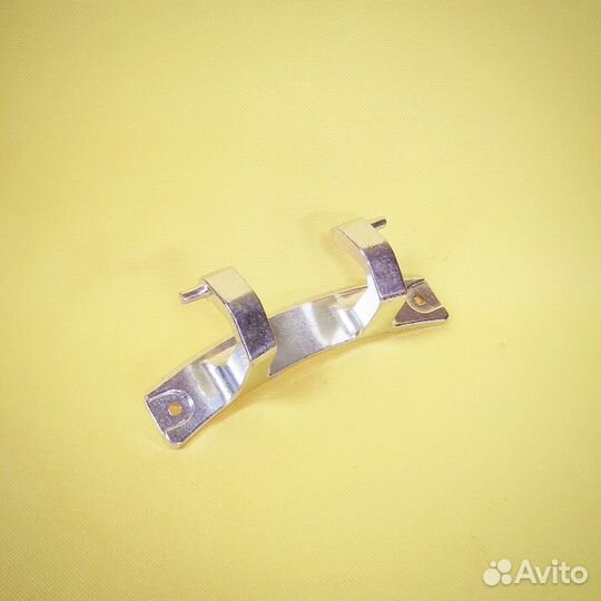 Петля люка стиральной машины Whirlpool Vestel