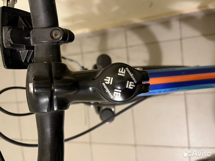 Велосипед горный подростковый