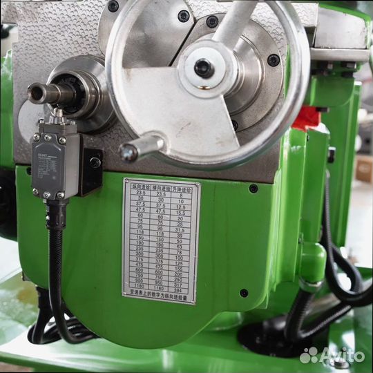 Вертикальный консольно-фрезерный станок X6132