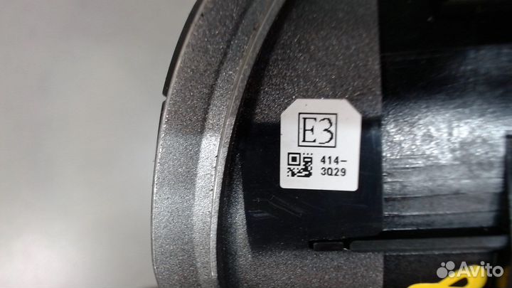 Кнопка управления магнитолой Toyota Highlander 2