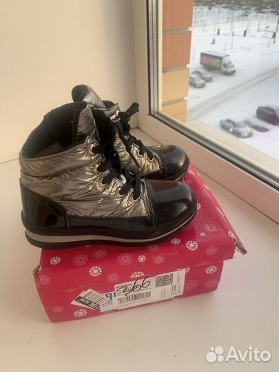 Ботинки детские 32