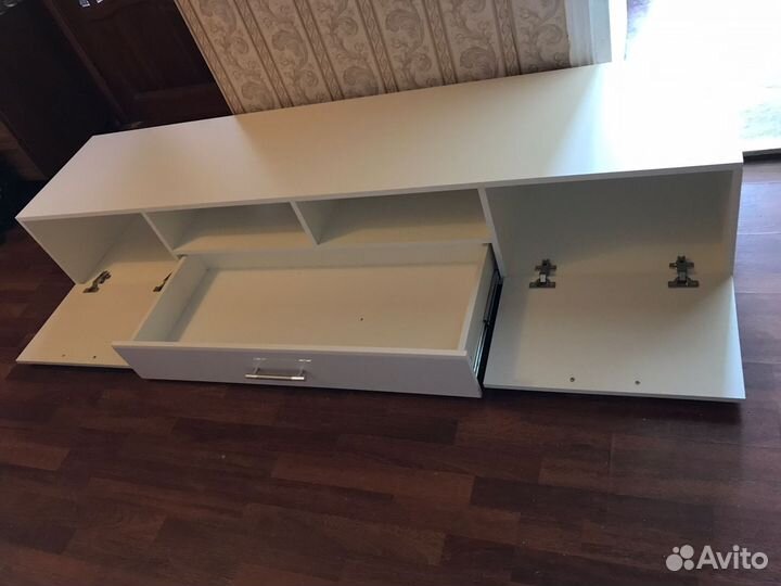 Тумба под Тв