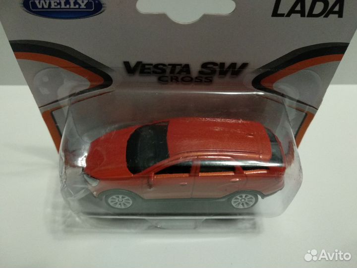LADA Vesta SW Cross 1:60 Welly