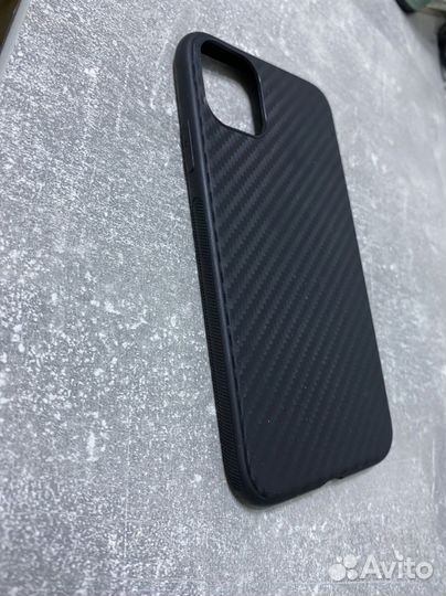 Чехол на iPhone 11