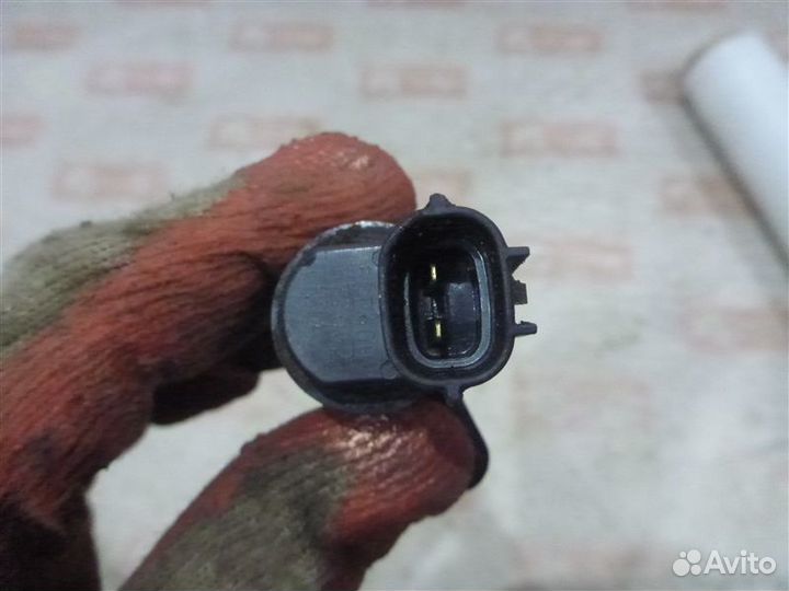 Клапан фазорегулятора Hyundai Solaris RB G4FA 2011