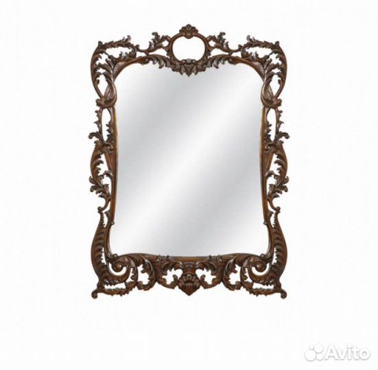 Зеркало в резной раме. Массив