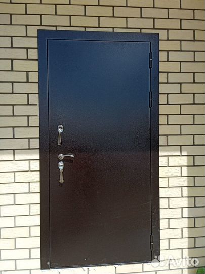 Дверь входная с терморазрывом
