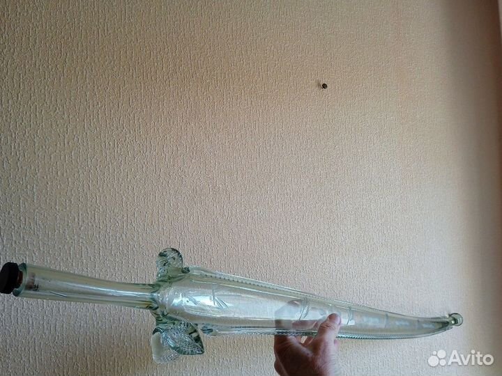 Стеклянная сабля -бутылка