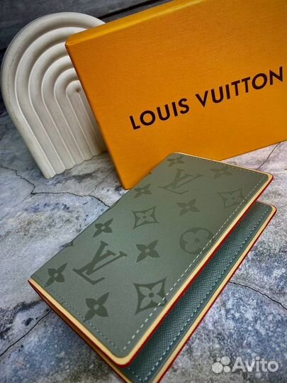 Обложка на паспорт louis vuitton