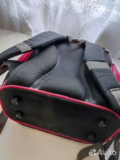 Продам рюкзак школьный