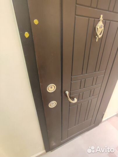 Металлическая дверь бу