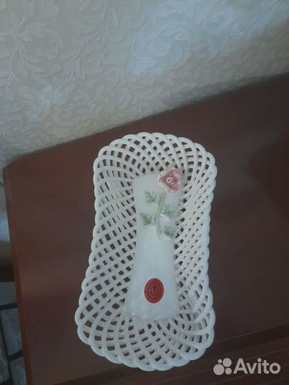 Кружевная вазочка