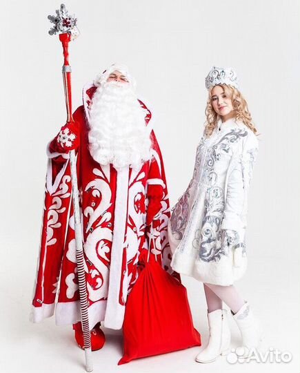 Поздравление Деда Мороза и Снегурочки