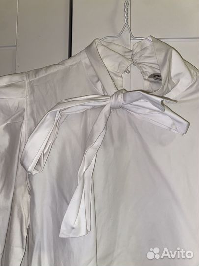 Блуза с бантом Stradivarius