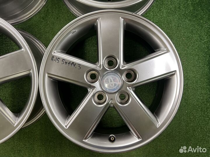 R16 Toyota 5x114.3 6JJ ET+50 цо60,1мм Тёмное сереб