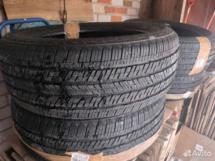 Bridgestone Dueler H/T 685 265/50 R22