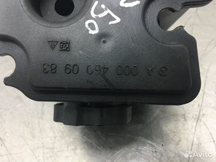 Бачок гидроусилителя Mercedes C-Class W203 M272