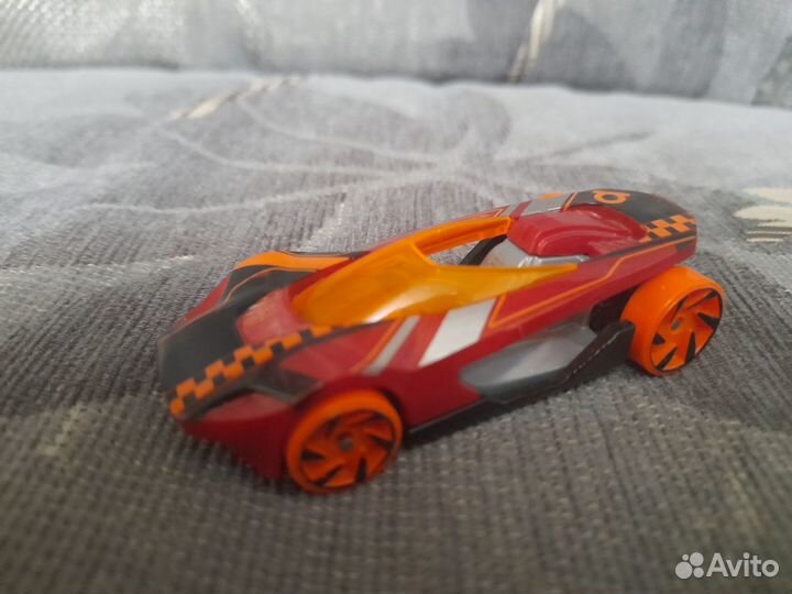 Машинки хотвилс